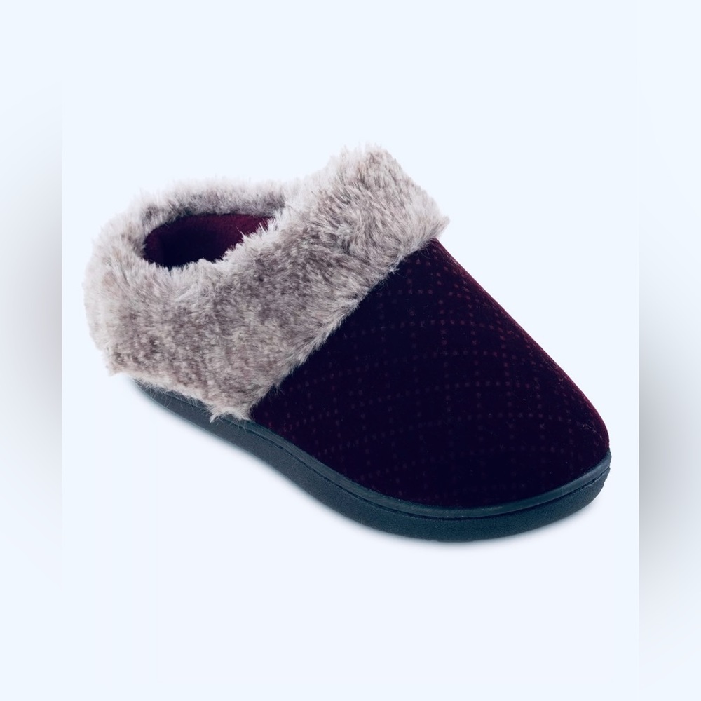 ISOTONER WOMEN’S SABRINE HOODBACK SLIPPERS